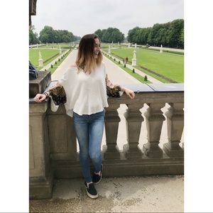 Meet your Posher, Lizzie